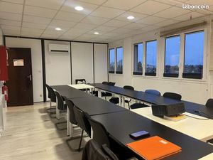 Bureaux 245 m²