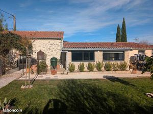 Longère en pierre secteur begoux