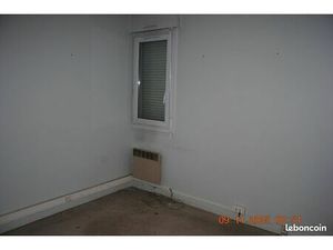 Ensemble de 2 bureaux et 1 petit local archive 34 m2