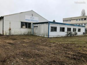 Bureaux et entrepôts