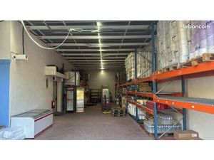 Location entrepôt avec chambre froide