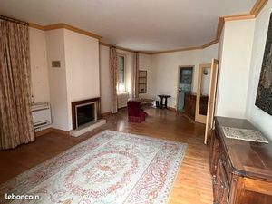 Appartement - 5 pièces - 115 m²