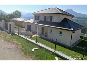 Maison individuelle moderne