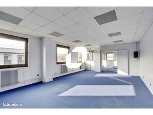 Bureau 158 m²