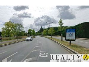 Local bureaux 549 m²