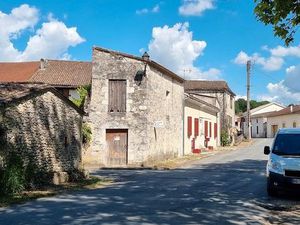 Maison remise apparemment studio garage a réaliser