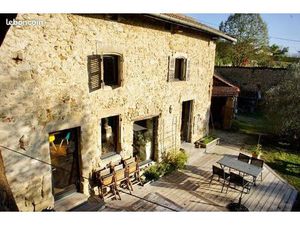 Maison coup de cœur à la campagne – 140 m² rénovés avec charme et éco-conscience – Terrain