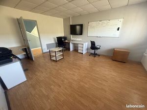 Bureaux 58 m2