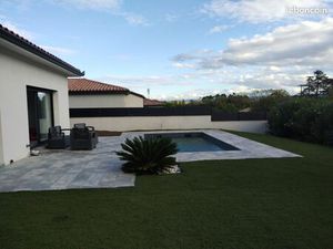 Magnifique villa piscine