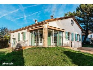 Villa 6 pièces 140 m²