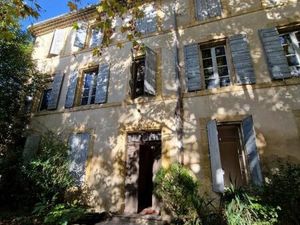 Immeuble 7 pièces 295 m²