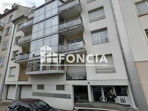 Studio 1 pièce 28 m²