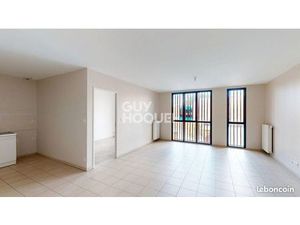 Bureaux 67 m² CASTRES GIRONDE