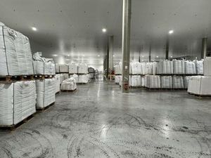 Local logistique 3 649 m²