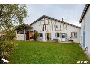Ferme 7 pièces 320 m²