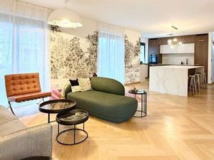 Maison entièrement rénovée 6 pièces 200 m2 Ostwald