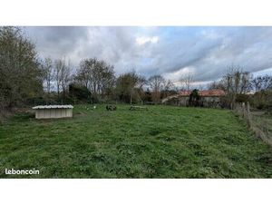 Terrain 695 m² Saint-Georges-de-Noisné