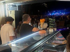 Fonds de commerce bord de mer – Glacier / Crêperie – 90 m² 26k