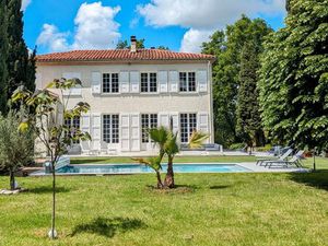 Maison 7 pièces 273m2