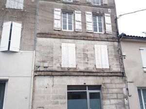 Maison 194 m² Hiersac