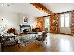 Maison 8 pièces 253 m²