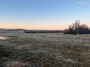 Terrain 600 m² Damazan