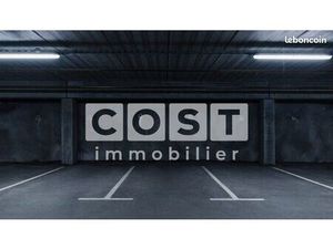 Parking/box 11 m² Courbevoie