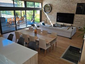 Maison 200m2 6 chambres 1800m2 de terrain