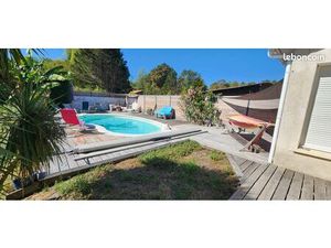 Maison familiale avec piscine – 160 m² – Listrac-Médoc – 6 pièces - garage 60M² -dépendanc