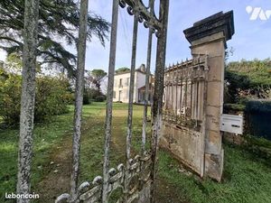 Maison 6 pièces 228 m²