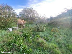 Terrain constructible 570 m2 au calme centre ville