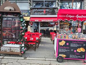 Bar restaurant station ski