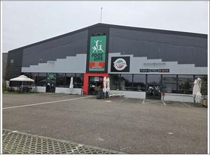 Fonds de commerce restauration loisirs indoor