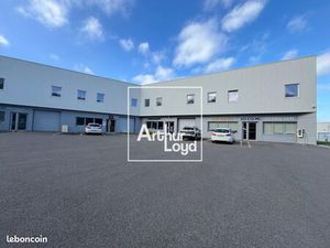 Local industriel 530 m²