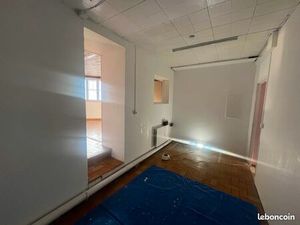 Local commercial ou professionnel - 48m² - centre ville Lannemezan