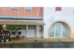 Local commercial 55m² – Emplacement idéal – 1 400/mois