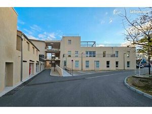 Dernières disponibilités – Local médical RDC à Plan-de-Cuques (vente ou location)