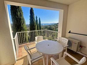Grimaud - Appartement T2 - Vue mer