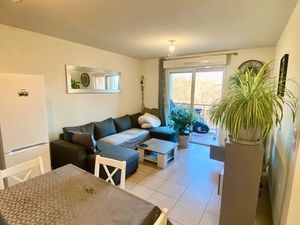 Appartement de type 2 avec terrasse