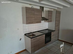 Appartement F4 meublé