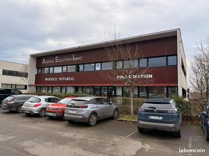 Bureaux 80 m²