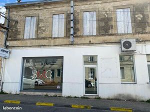 Local commercial à louer - Centre ville PODENSAC