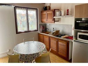 Studio meublé Fontannes