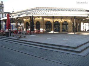 Local Place des Chartrons