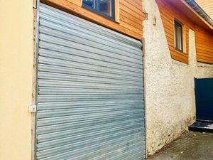 Local dépôt 160m2 à Claix