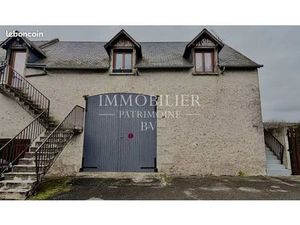 Local 170 m² Villebarou