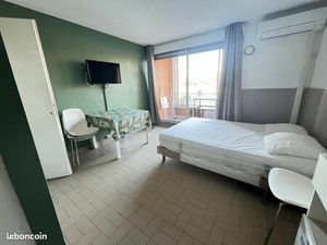 Studio 1 pièce 23 m²