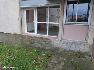 Local bureaux 63 m²
