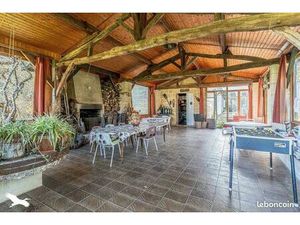 Moulin 9 pièces 252 m²