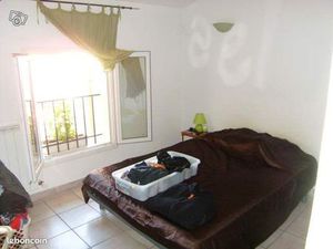 Appartement dans maison de village